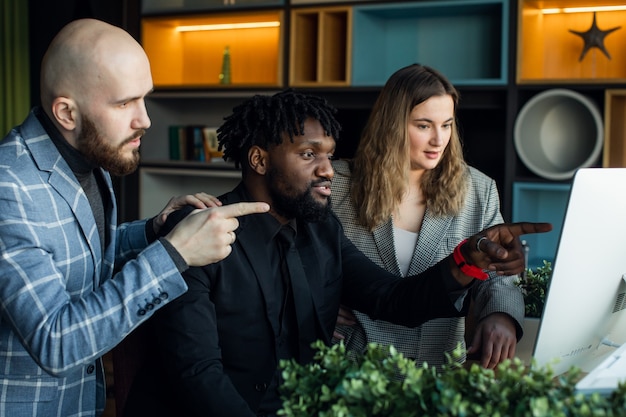 ディープラーニングプログラム